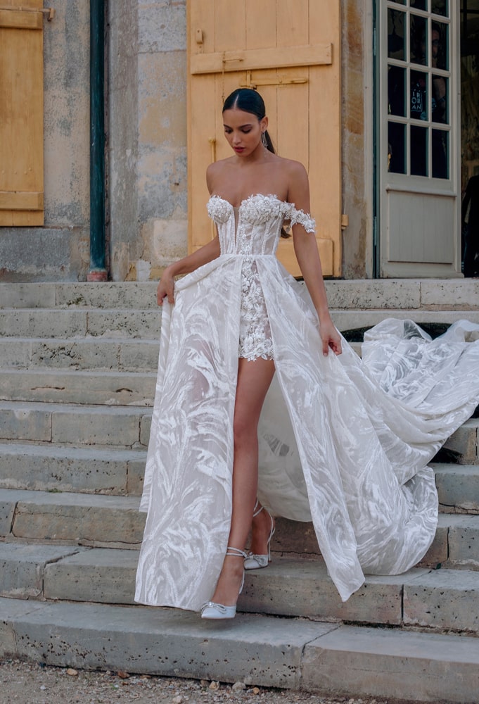Ohara 4 wedding dress by WONÁ Concept from Atelier collection